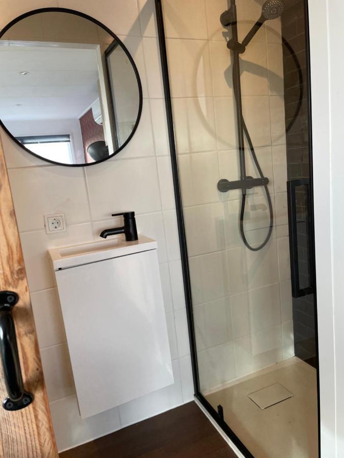 Вилла Containerwoning Op Schitterende Locatie Milsbeek Экстерьер фото